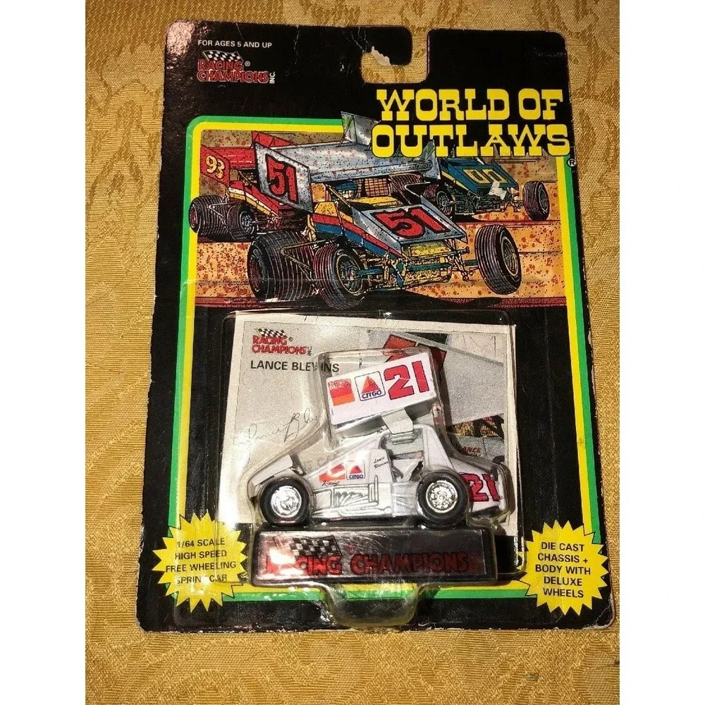 New Lance Blevins World of‎ Outlaws 1:64 Die Cast Racing Champions